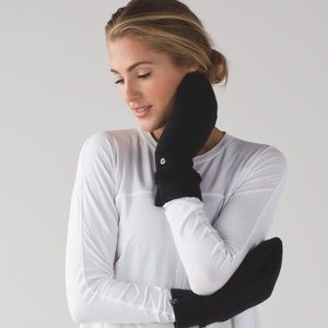 lululemon shakti sherpa mittens